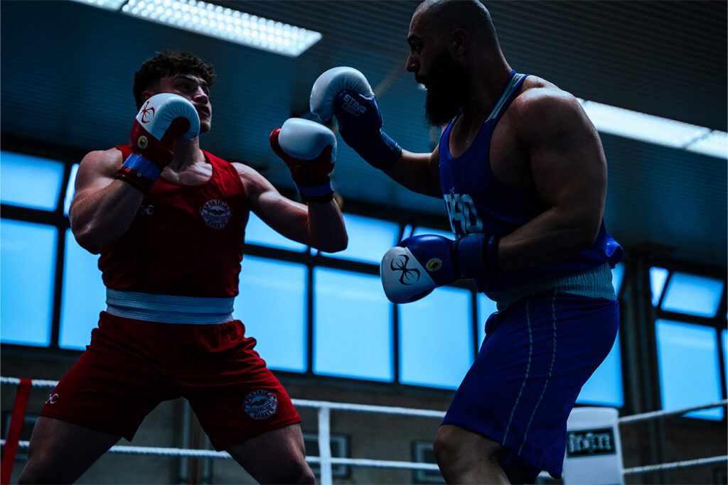 Eventfotografie eines Boxkampfs im Ring in Düsseldorf